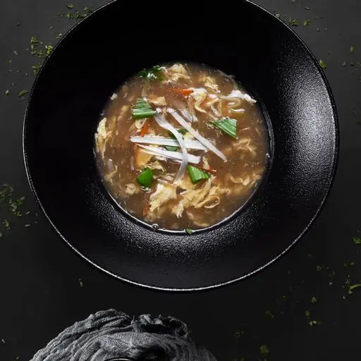 Serviervorschlag für Peking Suppe (leicht scharf)